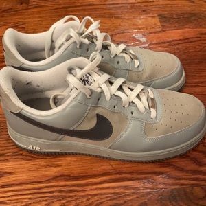 Men’s Nike Air Force one sz 8.5